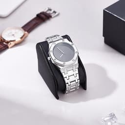 Elegante Zwarte Leren Horloge Display Stand voor Eén Horloge - Perfect voor Sieradenwinkels, Tentoonstellingen en Thuisdecoratie - Afmetingen 5.3 x 7.5 x 6 cm — thumbnail 3