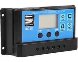 Automatische PWM Solar Charge Controller tot 60A voor 12V en 24V Systemen, Duurzaam en Efficiënt Energiebeheer