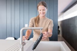 Hoover HF322YHM 011 2-in-1-steelstofzuiger Batterij Droog Stof/Weefsel Zakloos 0,7 l 280 W Grijs — thumbnail 2