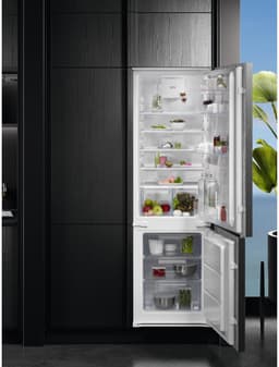 AEG OSC5D181ES - Inbouw koel-vriescombinatie - Sleepdeur - 196 l Koeler - 73 l Vriezer - Ingebouwd - 34 dB — thumbnail 2