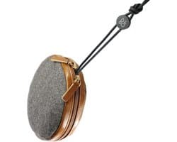 Bruine Tweed Hoes voor Bluetooth Luidsprekers - Visgraat Design