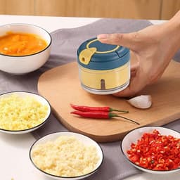 Handmatige Mini Keukenmachine voor Groenten en Fruit Hakken en Mengen — thumbnail 3