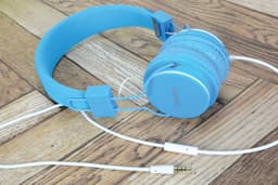 AV:Link CH850-BLU educatieve school kinderhoofdtelefoon met volumebegrenzer en microfoon — thumbnail 2