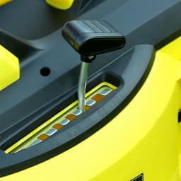 Benzine Grasmaaier Krachtige Motor Voor Middelgrote Tuinen — thumbnail 5