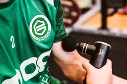 U-Sport Fittner Touch & Go - Mini Massage Gun - 5 Snelheden - AI Drukdetectie - Inclusief Beschermcase & 4 Opzetstukken - Zwart — thumbnail 5