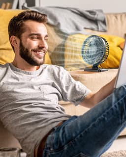 Ventilator USB met 3 Snelheden – Stil, Compact en 30° Kantelbaar – Zwart — thumbnail 5