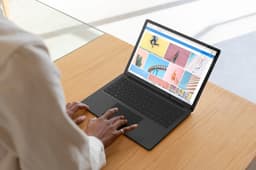 Microsoft Surface Laptop 3 Intel® Core™ i5 i5-1035G7 34,3 cm (13.5") Touchscreen 8 GB LPDDR4x-SDRAM 256 GB SSD Wi-Fi 6 (802.11ax) Windows 10 Home Zwart — thumbnail 2