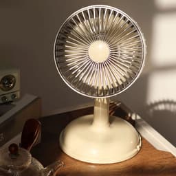 Dailygoods - Dailygoody - Vintage Bureauventilator - Retro Tafelventilator - Draagbaar en Oplaadbaar - Licht geel - Makkelijk Schoon Te Maken - Geschikt voor Stude... — thumbnail 4
