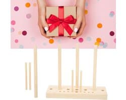 Bogen maken met een houten boogmaker, inclusief sticks en materialen voor DIY knutselprojecten en feestdecoraties