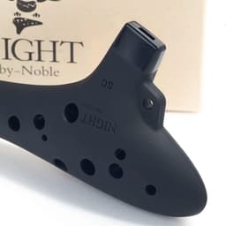 Plastic Ocarina - Soprano C Fluit - Muziek Maken - Gemakkelijk Vast te Houden - 15 cm Lengte - Zwart — thumbnail 2