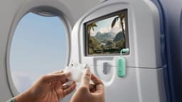 Twelve South AirFly Pro 2 – Geniet van In-Flight Entertainment met Draadloze Hoofdtelefoons – Koppel Twee Sets Draadloze Hoofdtelefoons voor Gedeeld Luisteren – Meer dan 25 Uur Batterijduur - Groen — thumbnail 2