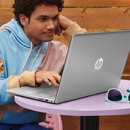 HP 17-cn3135nw - 17.3 inch FHD IPS - intel core 5-120U - 16GB RAM - 512GB M.2 SSD - Windows 11 Home — thumbnail 2