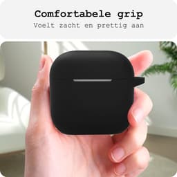 Case - Geschikt voor Apple AirPods 5 - Siliconen Hoes met Clip - Silicone Hoesje Cover - Zwart — thumbnail 4