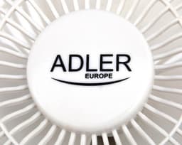 Tafelventilator met Clip en Basis - Compacte Oscillerende Mini-Ventilator - 15 cm Diameter - Draagbaar en Krachtig — thumbnail 1