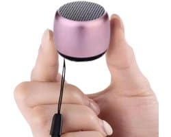 Mini Bluetooth Speaker met Deep Bass – Aluminium Behuizing – Sensor TWS Pairing – TF-kaart – Compact & Draagbaar Paars