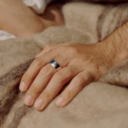Oura Ring 4 Maat 12 Zilver — thumbnail 5