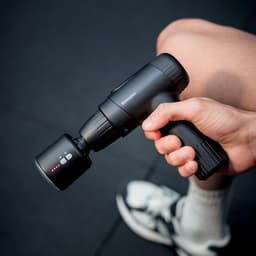 HoMedics Novo Hot and Cold Massagegun - 4 Opzetstukken - 6 Intensiteitniveaus - USB C Oplaadbaar - Inclusief Opbergcase - Voor en Na een Training - Fitness - Sporters - PGM45HC - Zwart — thumbnail 5
