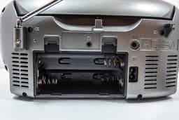 Soundmaster SCD1800TI - Boombox met DAB+/FM-radio, CD/MP3-speler, bluetooth en USB — thumbnail 4