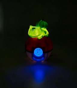 Teknofun Pokémon Bulbasaur - FM wekkerradio met LED nachtlamp — thumbnail 5