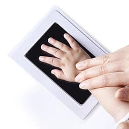 2 Stuks Baby handafdruk en voetafdruk fotokaartje - Baby cadeau - Gipsafdruk alternatief! - Eenvoudig schoonmaken - Rode inkt — thumbnail 3