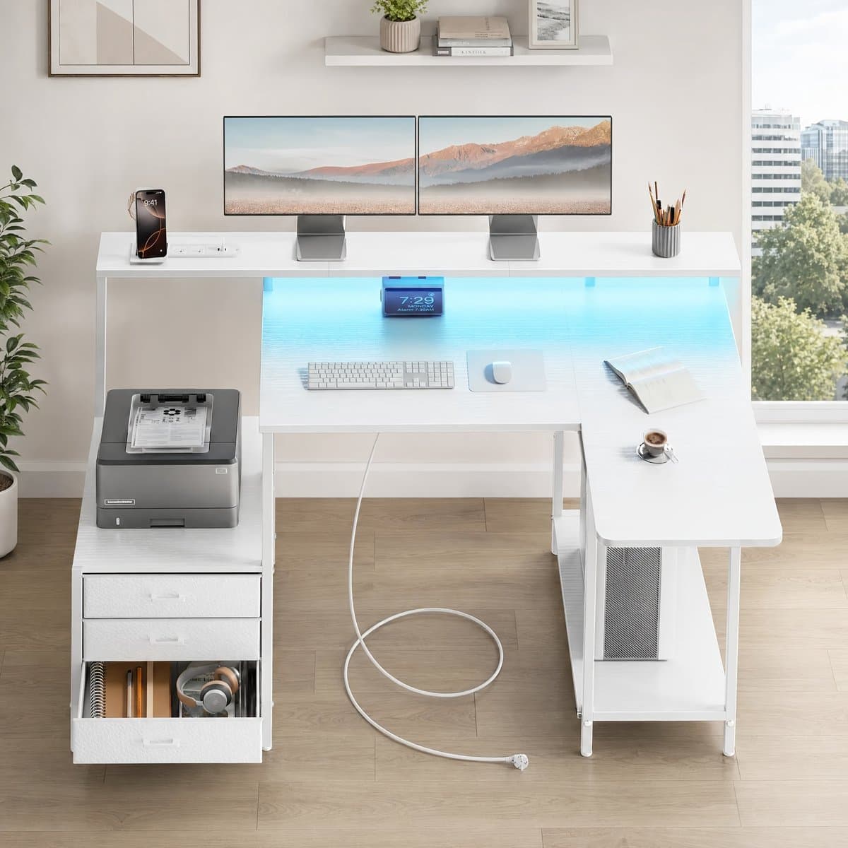 L-vormige Gaming Bureau met LED Verlichting, Stopcontacten en USB-poorten-WIT. — afbeelding 1