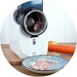 Elektrische Rasp - Keukenmachine Snijmachine - Maaltijdvoorbereiding Versnellen - Drie Verwisselbare Snijders - 14x16x29cm - Zwart — thumbnail 5