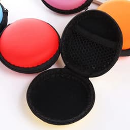 Hardcase Oortjes Hoesje | Opberg Tas Voor Oortjes | Kabeltasje | Opberghoes Voor Kabel | Oortjes In-Ear | Sleutelhouder | Muntjeshouder | Sleutels | Muntjes | Reistas|Rood | Opslag tas | Opbergruimte | Telefoonaccessoires | Elektronica beschermer — thumbnail 2