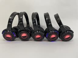 Silent Disco Starterspakket 5 - met 5 oplaadbare koptelefoons (SDH41), 1 zender en oplaadkabels — thumbnail 1