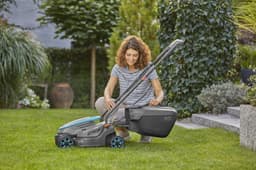 GARDENA PowerMax 32/18V P4A Read Grasmaaier Accu Incl. oplader 18 V Snijbreedte max. 320 mm — thumbnail 2
