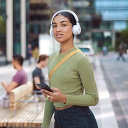 JBL Live 670NC - Draadloze Noise Cancelling Koptelefoon - Bluetooth - On ear - 65 uur batterij - Adaptive ANC - Wit — thumbnail 8