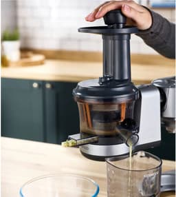 Kenwood KAX720PL SlowJuicer - Elektrische Sapcentrifuge voor Kenwood Keukenmachines - 400ml Capaciteit - Anti-Drupfunctie - Zilvergrijs — thumbnail 2