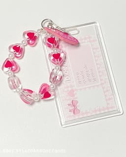 ID Kaart Houder met Retractable Keychain en Transparante Bescherming voor Studenten - Verticale Versie met Roze Hart Hanger — thumbnail 3
