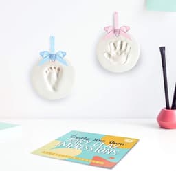 Gedenkset Hand- en Voetafdruk Baby Klei - 3D Herinnering voor Lijst of Ophangen — thumbnail 2