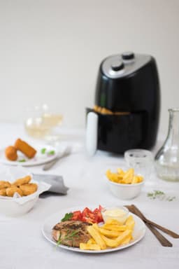 FRITEL Airfryer SnackTastic® 4202 – Mini Airfryer / Compacte Heteluchtfriteuse 2L – 1000W – Voor 1-2 Personen – Kleine Airfryer voor Studenten & Singles – PFAS-vrij – Zwart — thumbnail 11