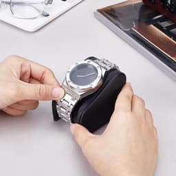 Elegante Zwarte Leren Horloge Display Stand voor Eén Horloge - Perfect voor Sieradenwinkels, Tentoonstellingen en Thuisdecoratie - Afmetingen 5.3 x 7.5 x 6 cm — thumbnail 2