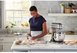 KitchenAid keukenmachine - Artisan - In hoogte verstelbare kom - 375 W - 11 snelheden - 3 RVS accessoires - 6,6L - Tingrijs — thumbnail 3