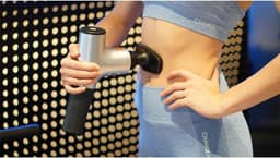 Massage gun - met verwisselbare siliconen accessoires - LED display - voor spierontspanning - ShopVlot — thumbnail 3