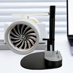 Bureauventilator met vliegtuigturbomotor, creatief bureaumodel met straalmotorturbofan, model met rode staartmotor voor slaapkamer, thuiskantoor, wit — thumbnail 3