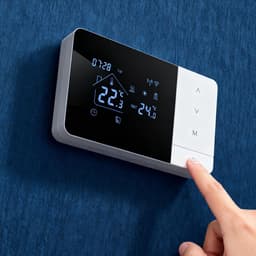 Slimme Thermostaat - App Bediening - Energie Besparen - Voice Control - 14 x 8.1 x 2 cm - Zwart Wit — thumbnail 4