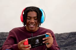 Turtle Beach Airlite Fit - Gaming Headset - Nintendo Switch - Blauw/Rood — thumbnail 3