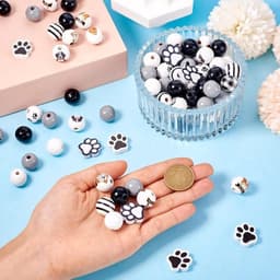 Set van 230 houten kralen met hondenthema en groot gat, ideaal voor knutselen en boerderijslinger decoratie met puppy pootjes in natuurlijke kleuren — thumbnail 4
