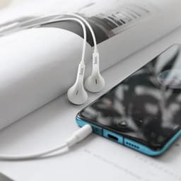 Universele Oordopjes met microfoon - 3,5mm jack - Wit — thumbnail 2