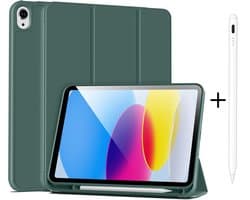 Casemania Stylus en Hoes Geschikt voor Apple iPad 2025 (A16) - Donker Groen - Universeel Stylus Pen - Smart Cover met Pencil Slot Uitsparing