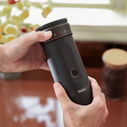 OutIn - Fino Draagbare Elektrische Koffiemolen | 28 Maalgraadinstellingen | USB‑C Oplaadbaar | 38 mm Conische Molens — thumbnail 2