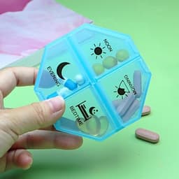 Haofy Medicijncontainer 28 compartimenten Verzegelde draagbare opbergdoos voor 7 dagen Handig medicijnbeheer voor dagelijks gebruik (transparant zeven kleuren) — thumbnail 1