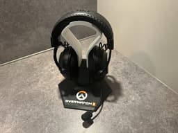 Hoofdtelefoon houder Overwatch 2 - Headset stand - Koptelefoon standaard - Koptelefoon houder — thumbnail 1