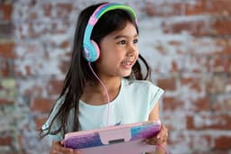 Hello Kitty - kinder koptelefoon - volumebegrenzing - verstelbaar - comfortabel — thumbnail 5