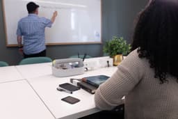 PLAUD NOTE Studentenversie – Slimme AI Memo met Automatische Transcriptie & Samenvatting - Perfect voor Studenten & Onderzoekers - Neem Moeiteloos Colleges, Interviews en Groepsgesprekken op — thumbnail 5