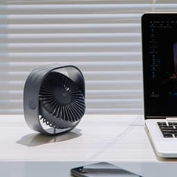 Kleine Draagbare USB Ventilator met 3 Snelheden en 360° Draaibaar — thumbnail 4