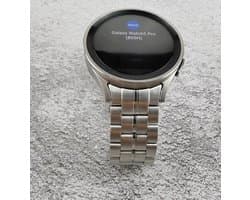 Fungus - Smartwatch bandje - Geschikt voor Samsung Galaxy Watch 6 (incl. Classic), Watch 5 (incl. Pro), Watch 4 - Horloge - Metaal - Streep - Zilver